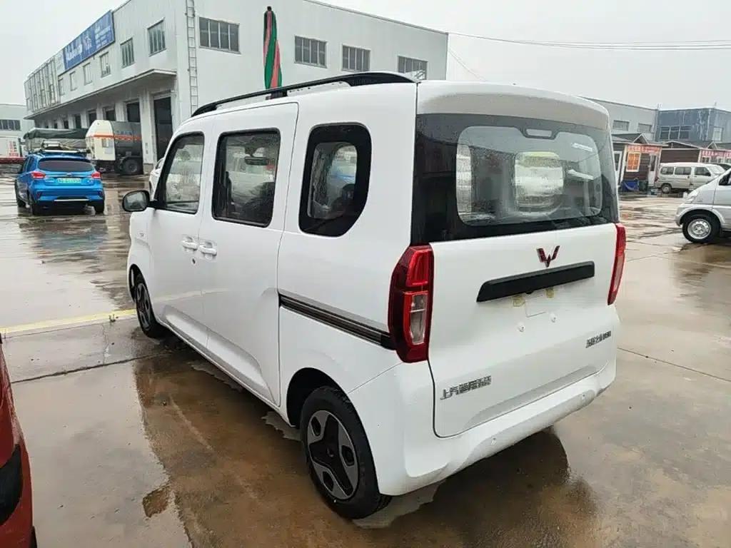 Wuling Sunshine New Energy 2025 Model 305km/h Progressive Edition — миниатюра 5