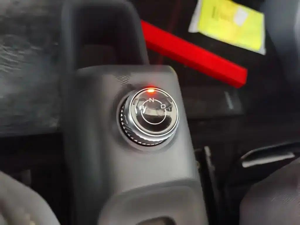 Wuling Sunshine New Energy 2025 Model 305km/h Progressive Edition — миниатюра 14