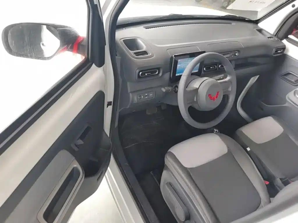 Wuling Sunshine New Energy 2025 Model 305km/h Progressive Edition — миниатюра 16
