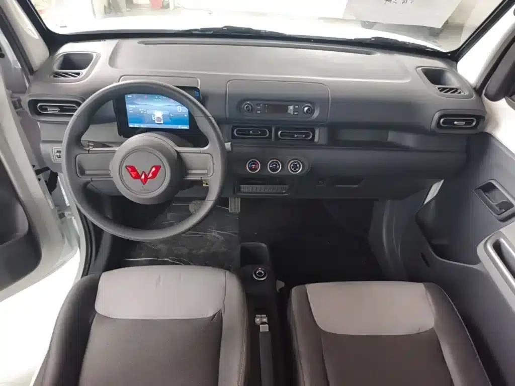 Wuling Sunshine New Energy 2025 Model 305km/h Progressive Edition — миниатюра 10