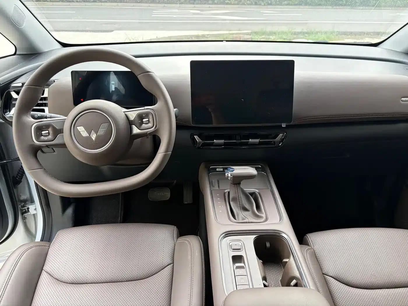 Starlight 730 2025 1.5T CVT Elite — миниатюра 6