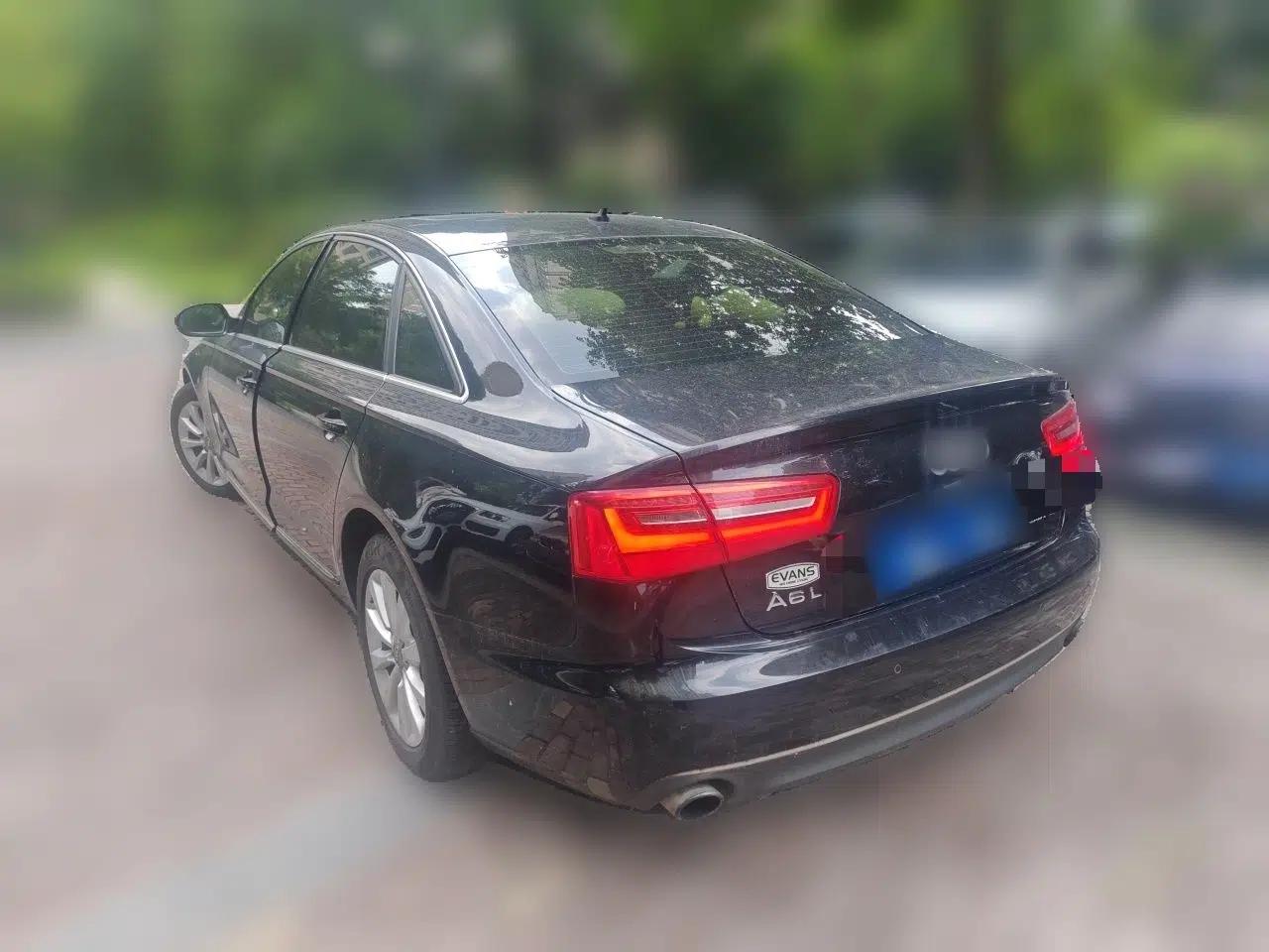 Audi A6L 2012 30 FSI Comfort Model — миниатюра 4