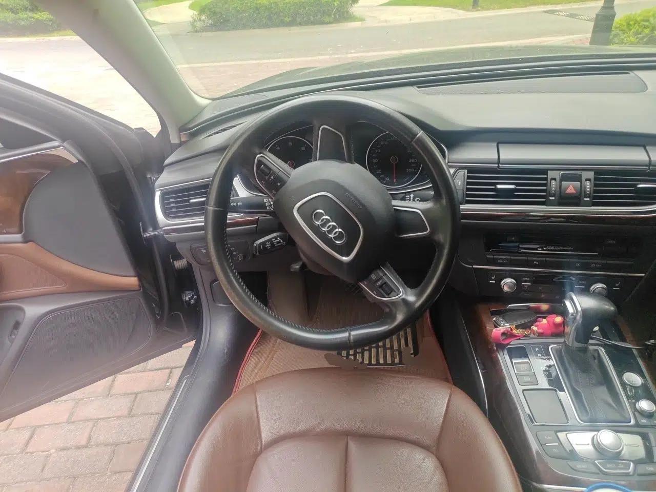 Audi A6L 2012 30 FSI Comfort Model — миниатюра 10