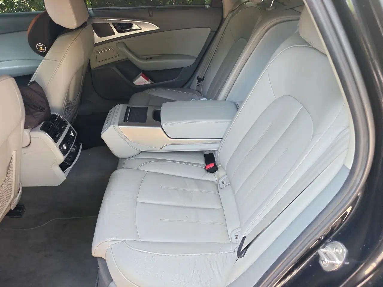 Audi A6L 2012 TFSI Standard Model — миниатюра 17