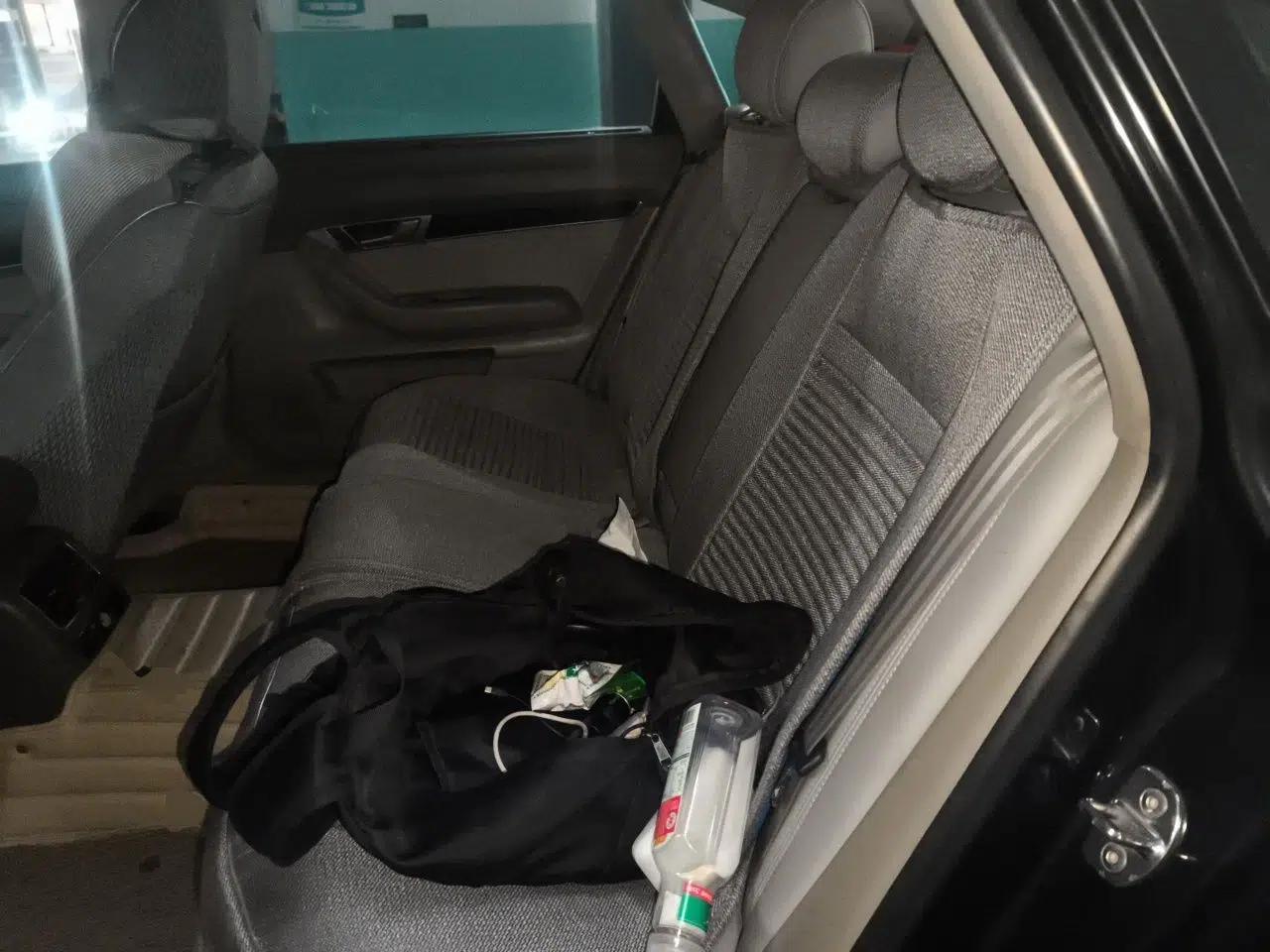 Audi A6L 2005 2.4L Comfort Edition — миниатюра 17