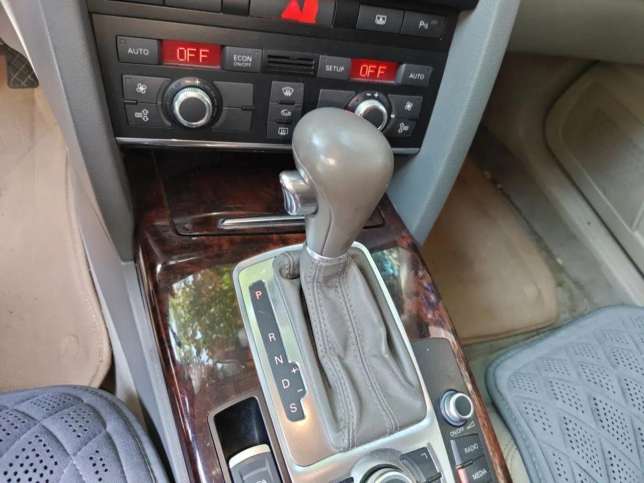 Audi A6L 2009 2.4L Technology version — миниатюра 14