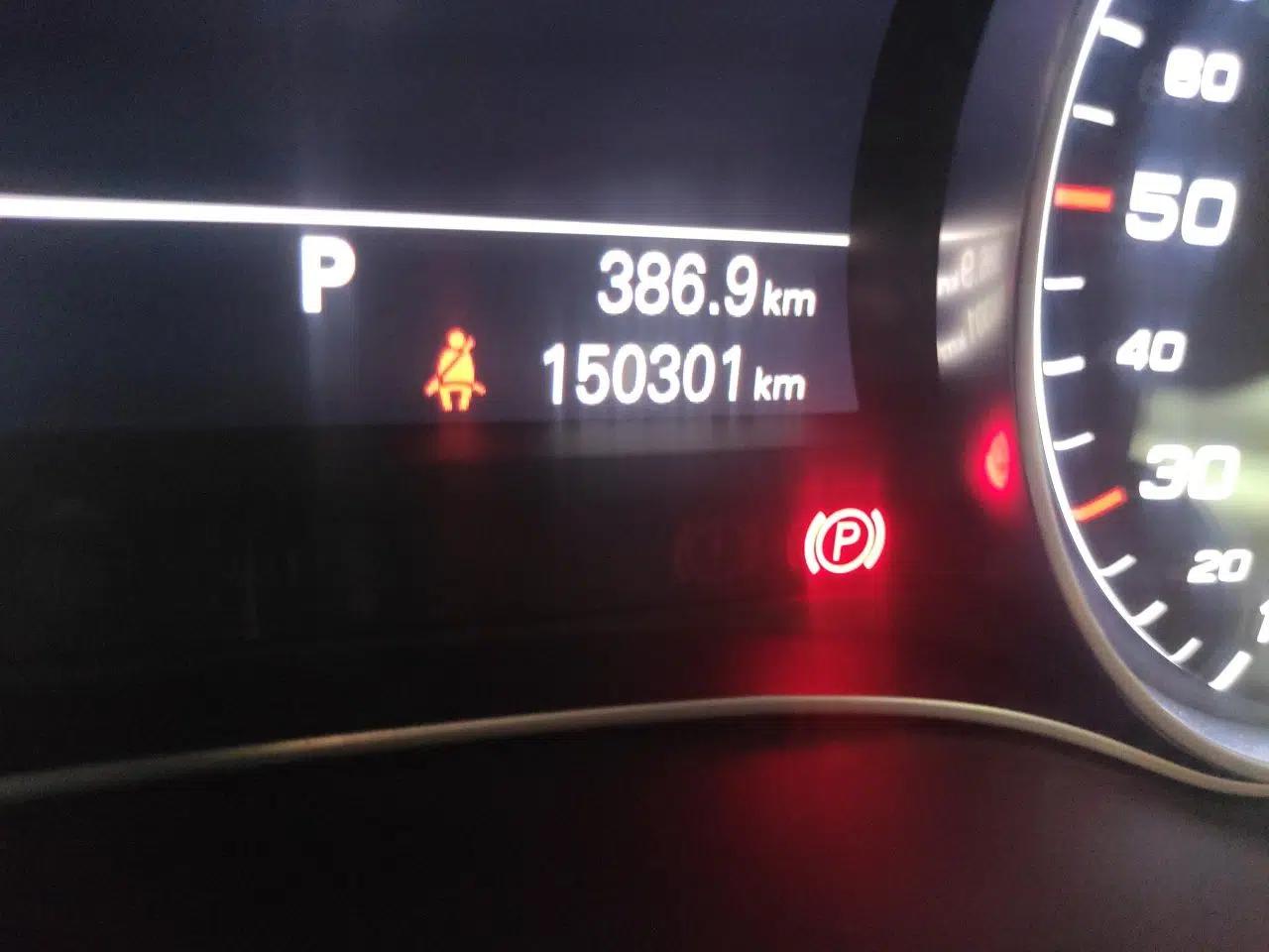 Audi A6L 2014 TFSI Standard Model — миниатюра 12