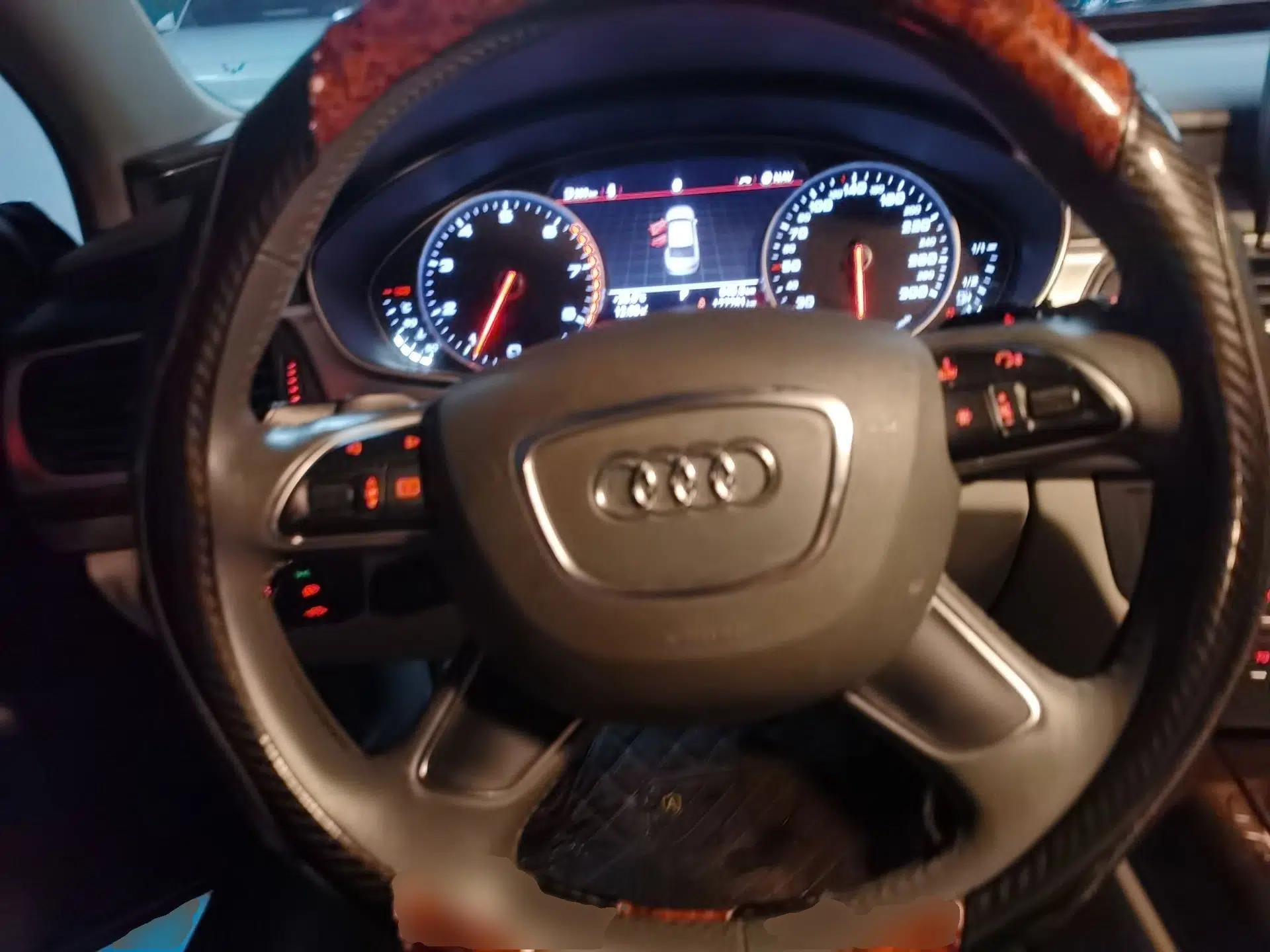 Audi A6L 2014 TFSI Standard Model — миниатюра 10