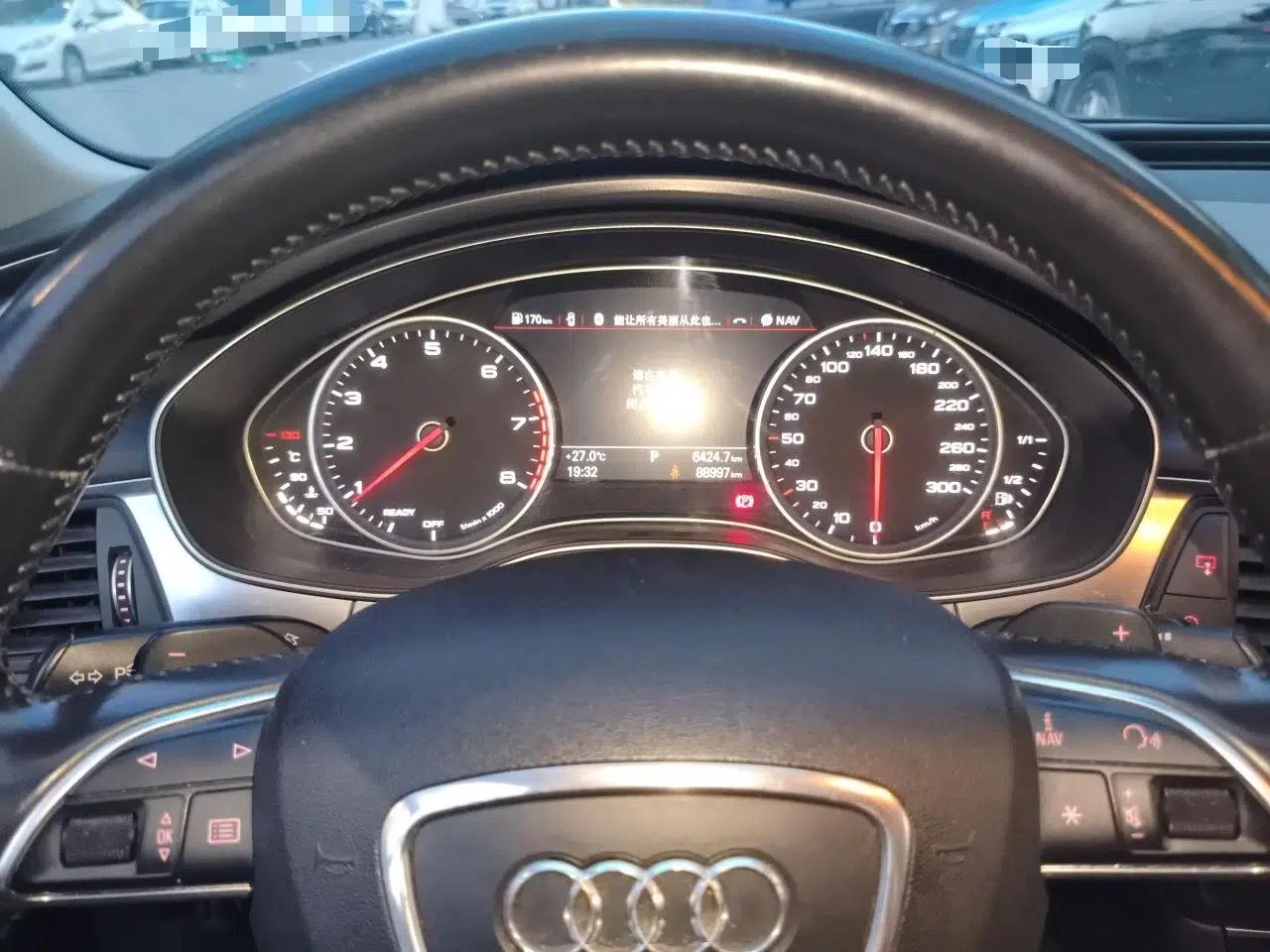 Audi A6L 2018 30th Anniversary Edition TFSI Trendy Model — миниатюра 11