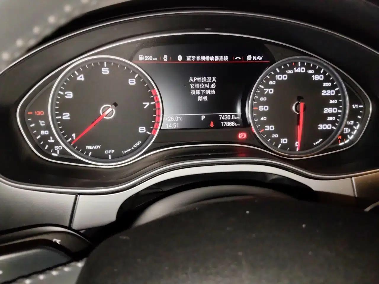 Audi A6L 2018 30th Anniversary Edition TFSI Trendy Model — миниатюра 11