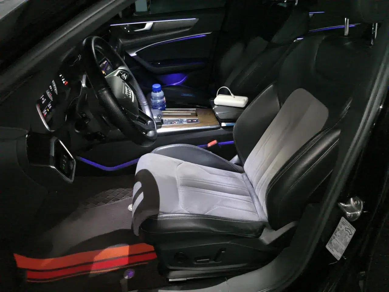 Audi A6L 2022 40 TFSI Luxury Dynamic Model — миниатюра 15