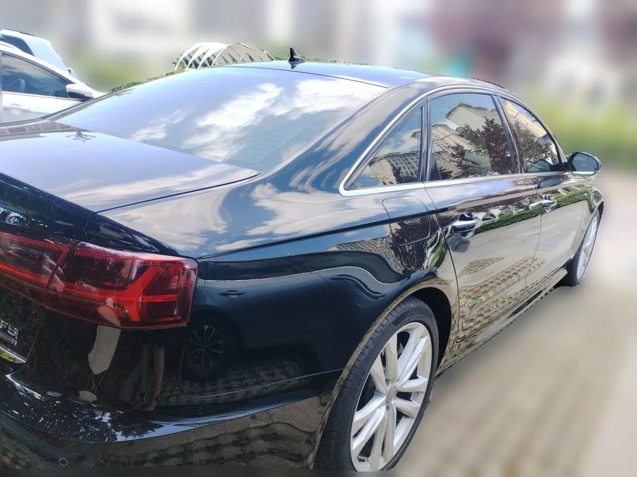 Audi A6L 2018 30th Anniversary Edition 45 TFSI quattro Luxury Model — миниатюра 6