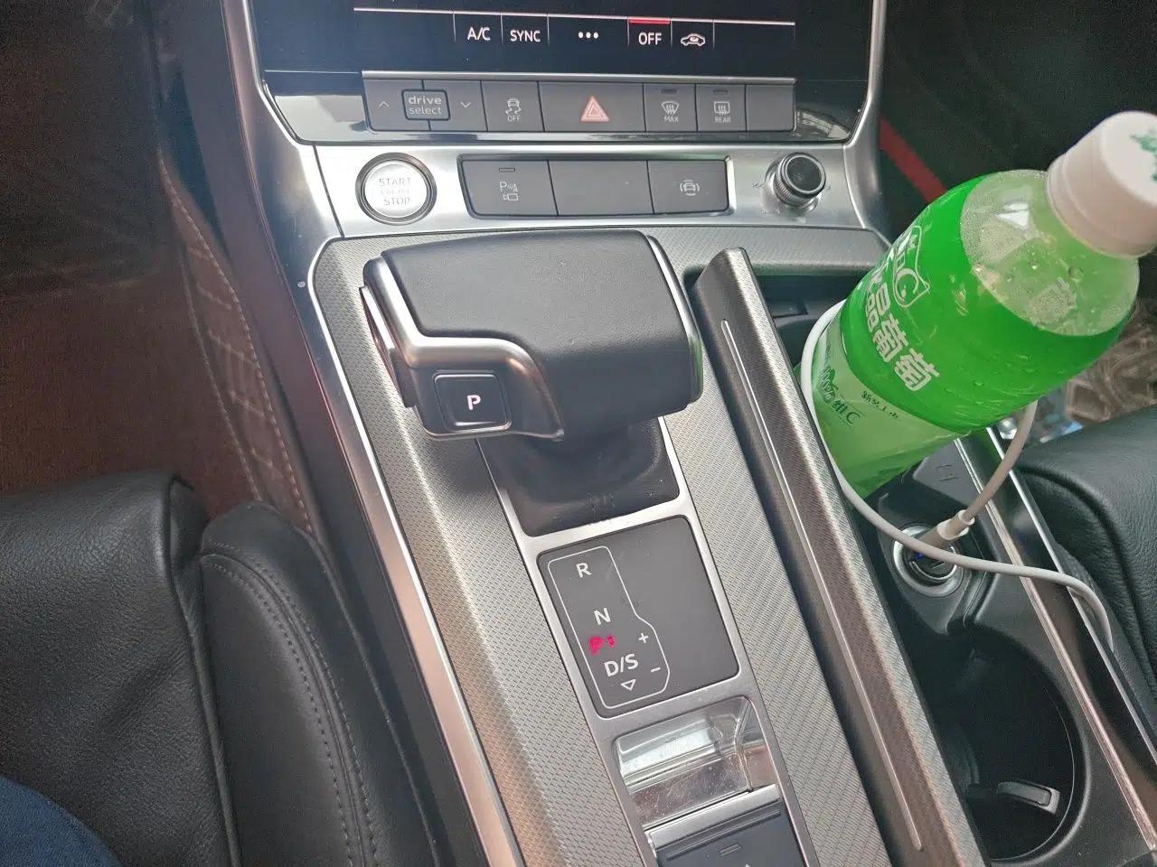 Audi A6L 2020 40 TFSI Luxury Prestige Edition — миниатюра 14