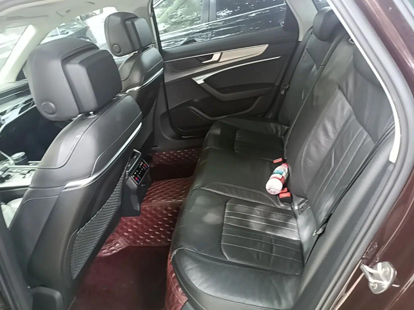 Audi A6L 2019 45 TFSI Prestige Elegant Edition — миниатюра 29
