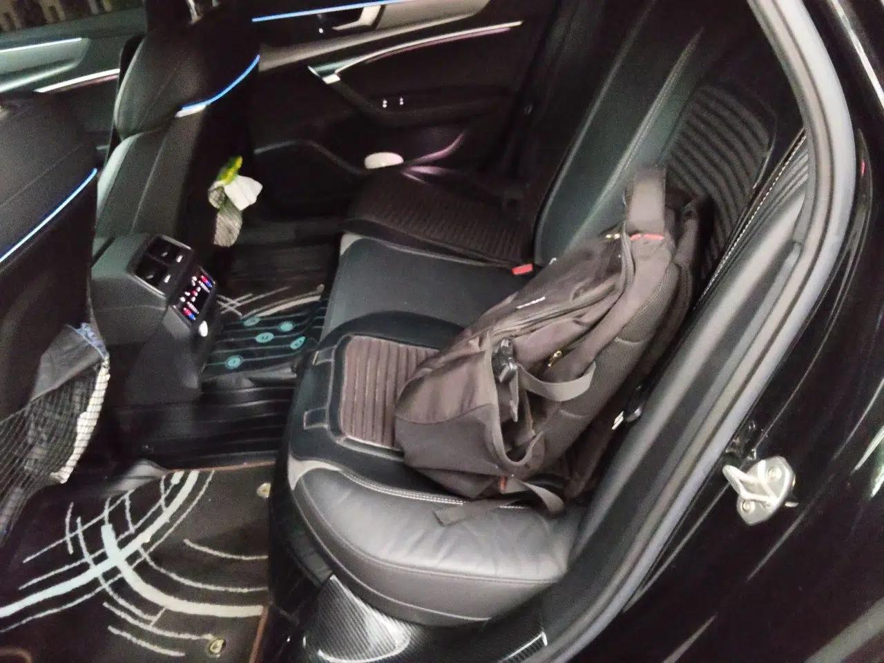 Audi A6L 2021 45 TFSI quattro Prestige Dynamic Edition — миниатюра 17