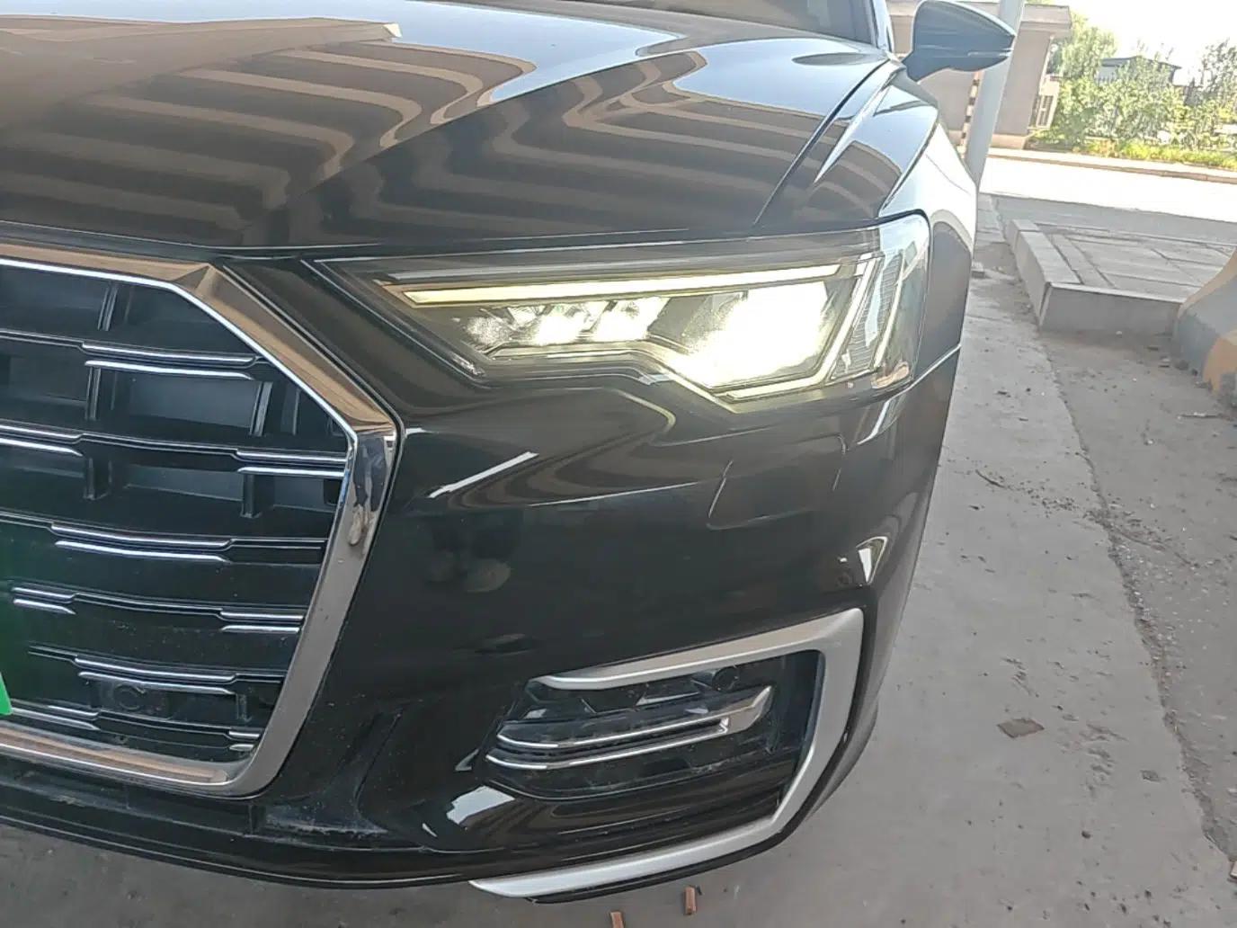Audi A6L 2023 Revised 40 TFSI Luxury Dynamic Edition — миниатюра 8