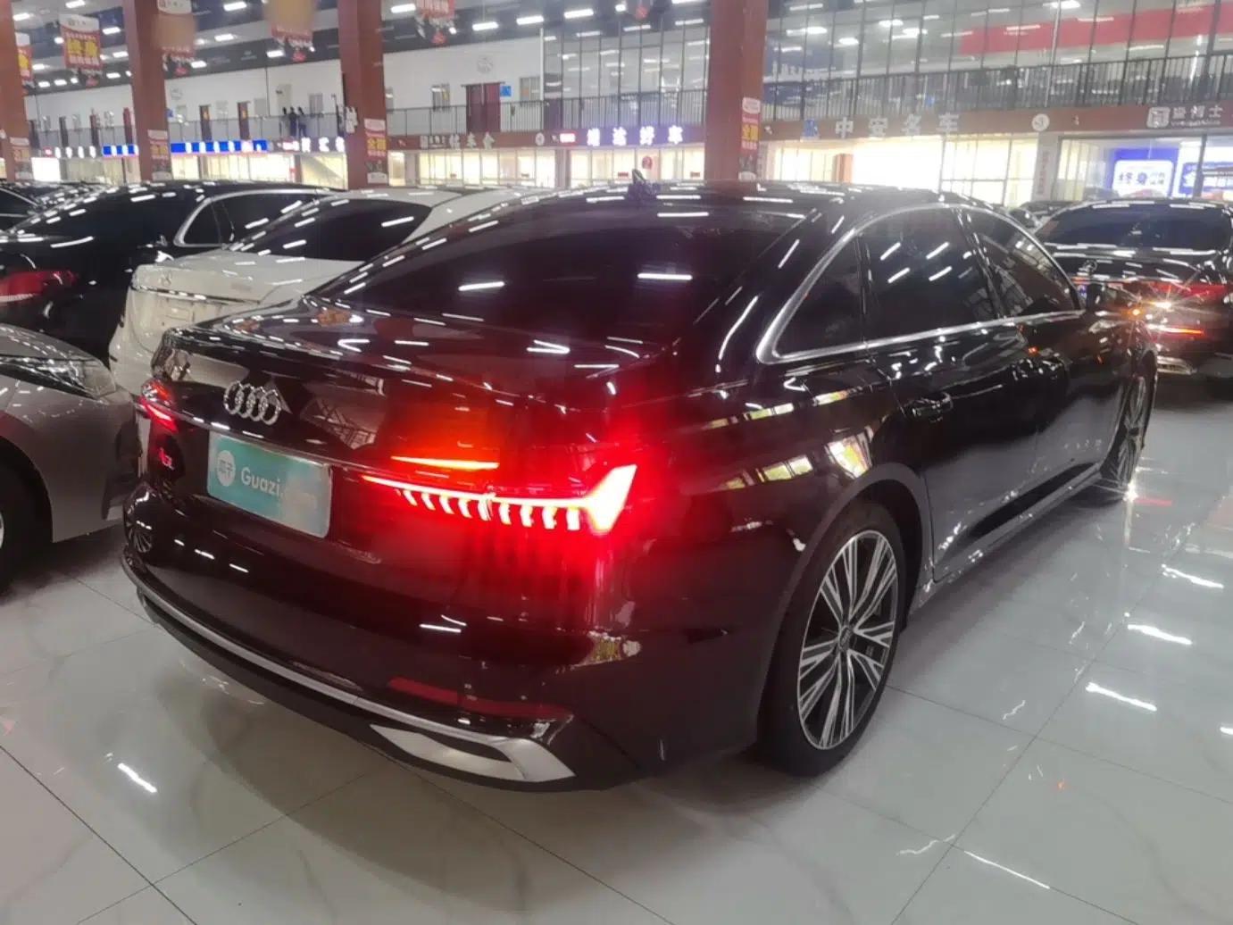 Audi A6L 2024 40 TFSI Luxury Dynamic Edition — миниатюра 6