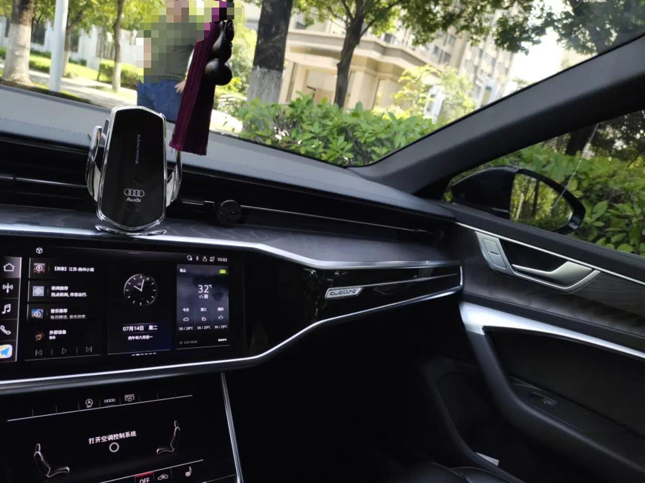 Audi A6L 2023 Revised Edition 45 TFSI quattro Prestige Dynamic Version — миниатюра 13