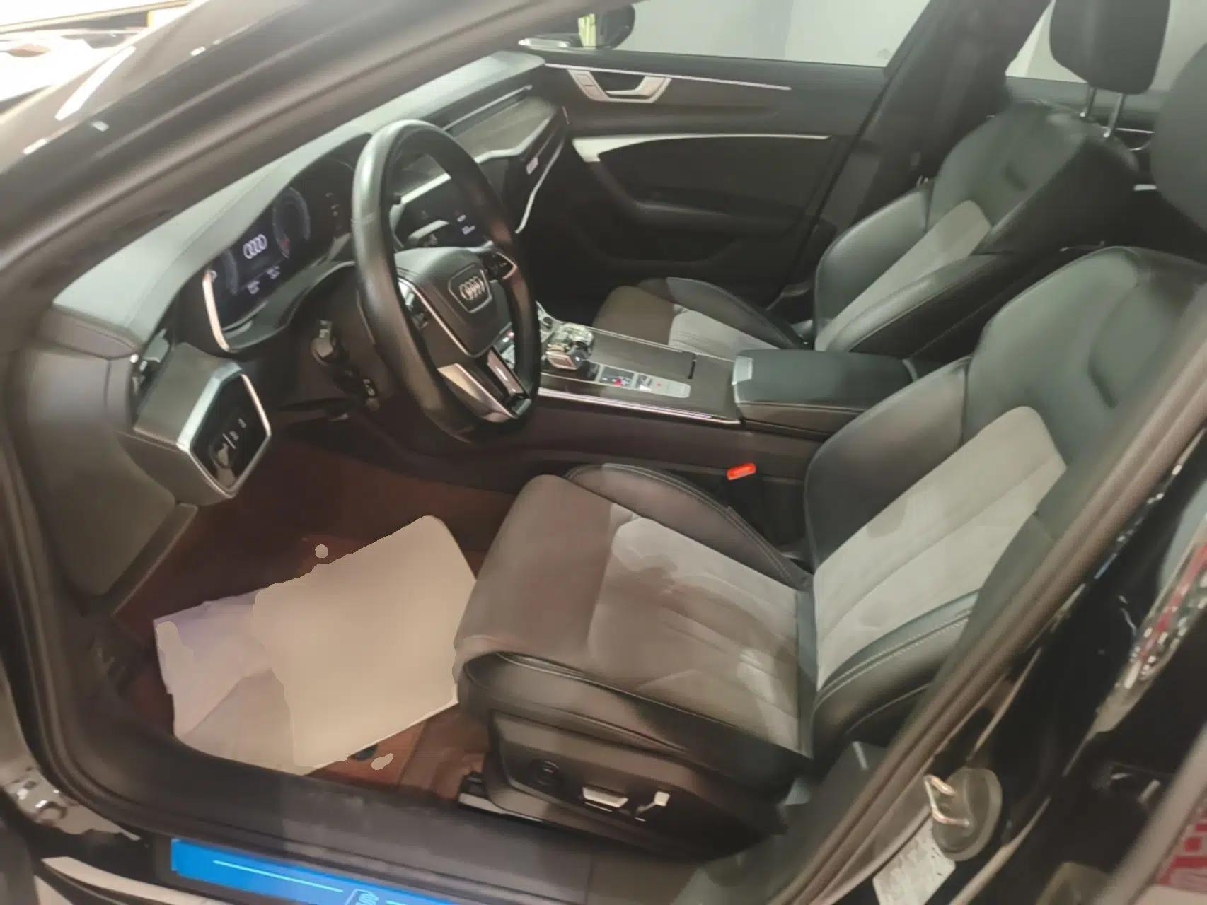 Audi A6L 2023 Revised Edition 45 TFSI quattro Prestige Dynamic Version — миниатюра 17