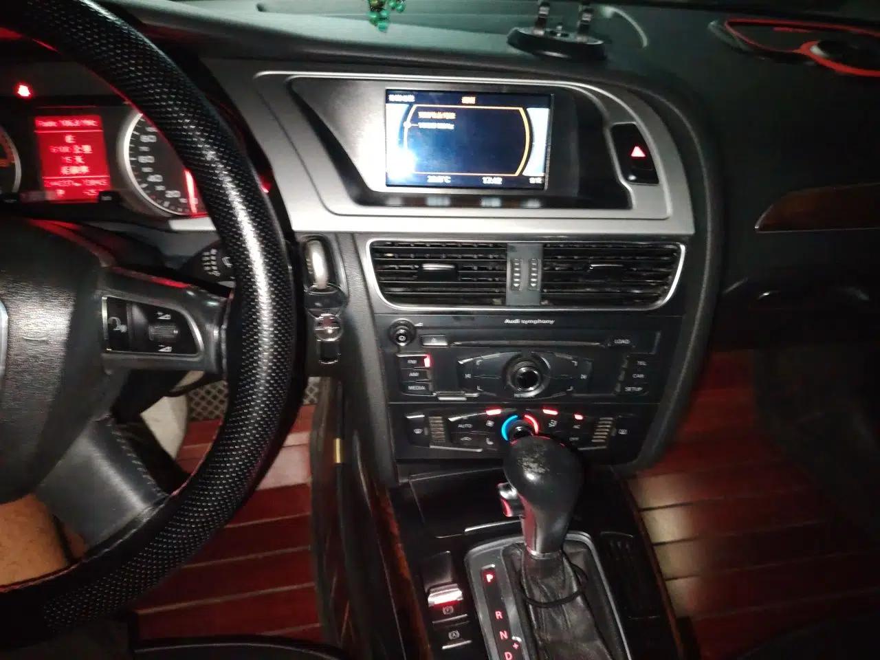 Audi A4L 2012 2.0 TFSI automatic Comfort trim level — миниатюра 13
