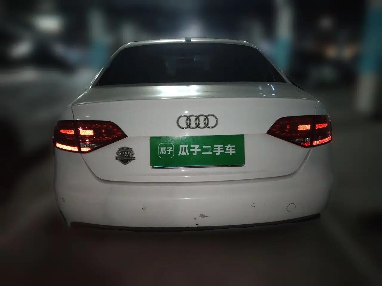 Audi A4L 2012 2.0 TFSI automatic Comfort trim level — миниатюра 5