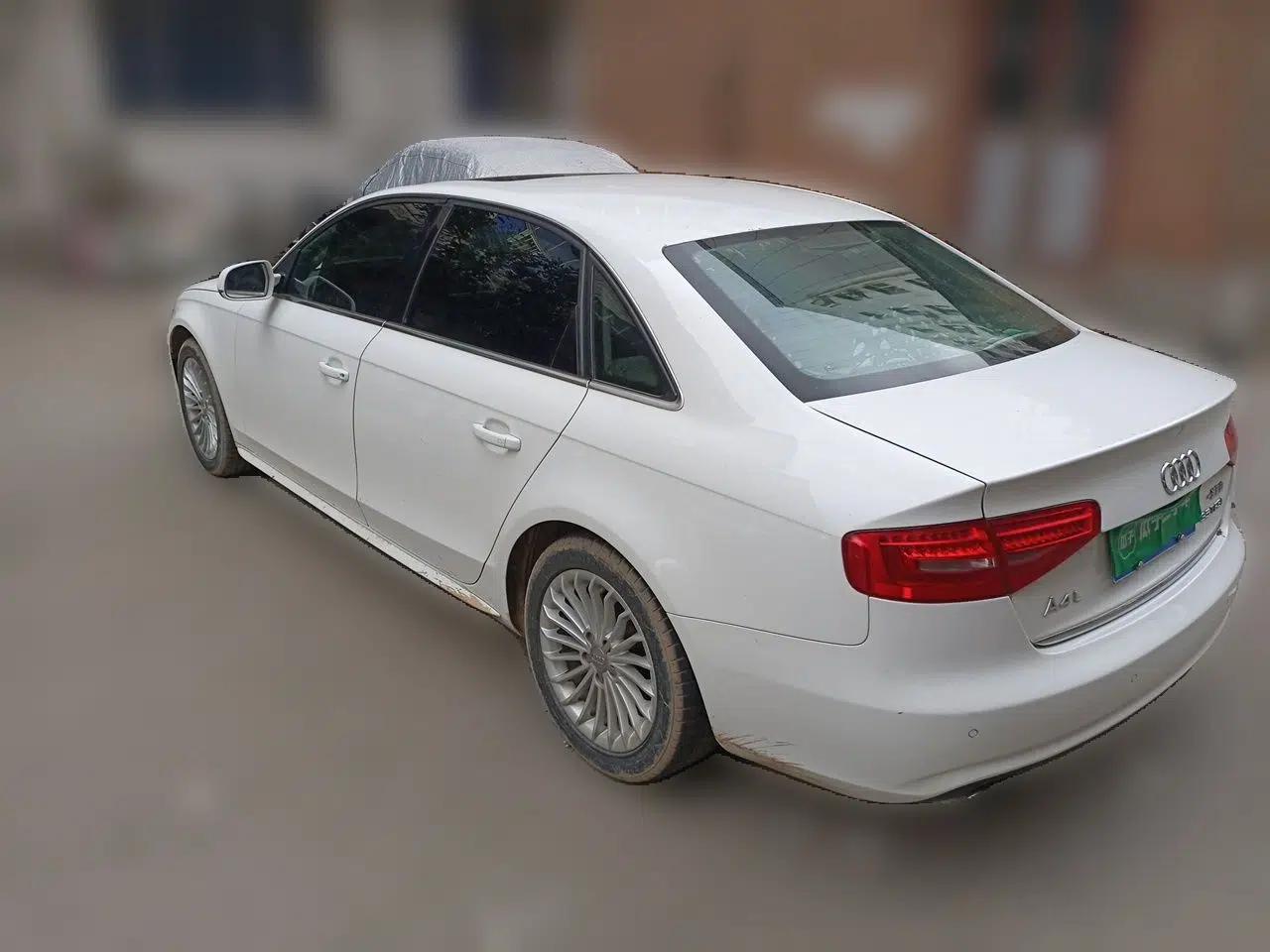 Audi A4L 2015 35 TFSI Automatic Comfort Model — миниатюра 4