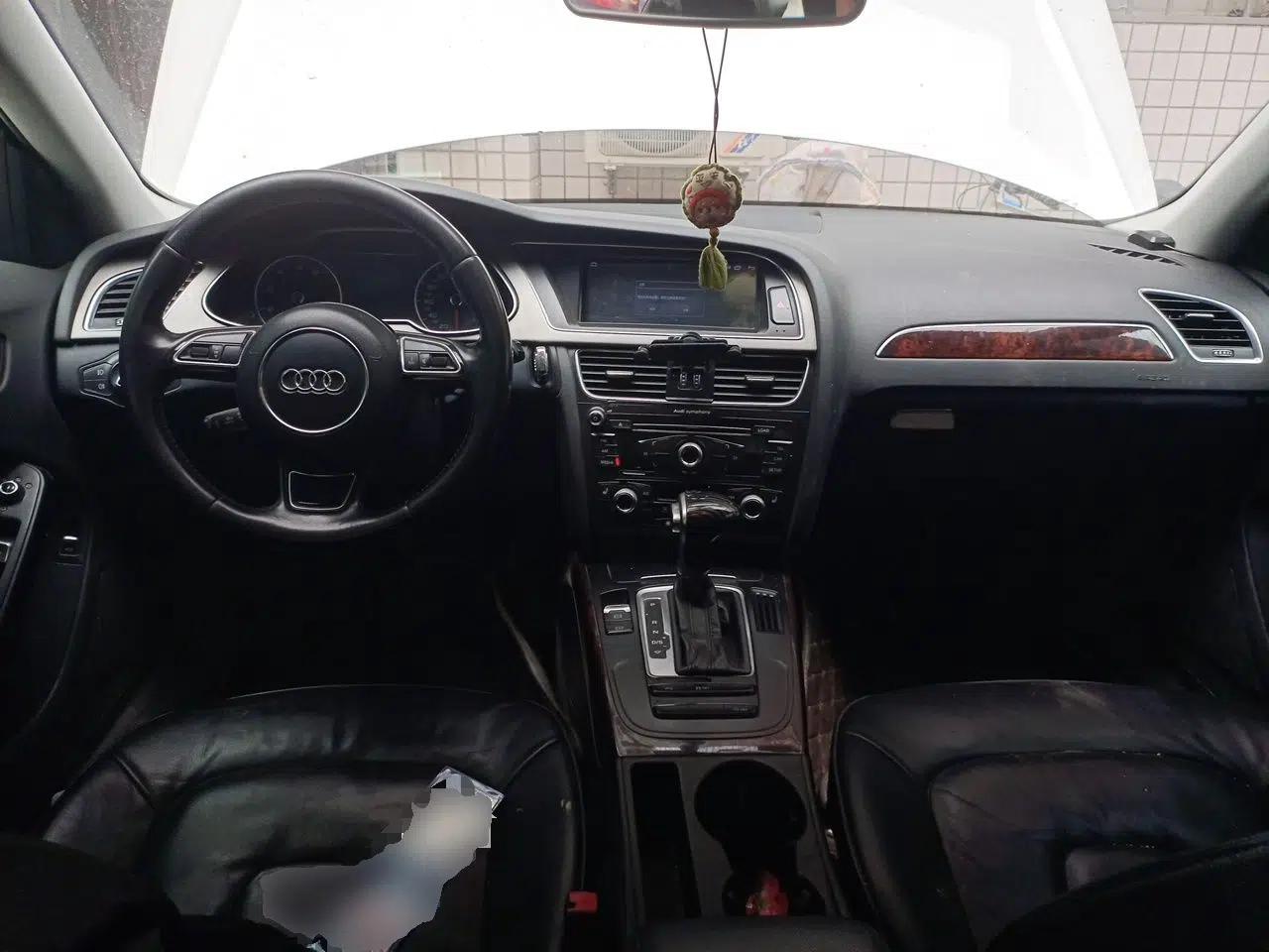 Audi A4L 2015 35 TFSI Automatic Comfort Model — миниатюра 9