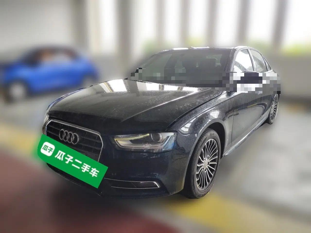 Audi A4L 2015 35 TFSI Automatic Standard Model — миниатюра 1