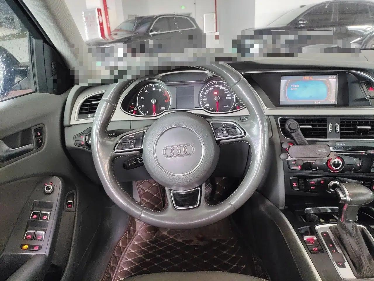 Audi A4L 2015 35 TFSI Automatic Standard Model — миниатюра 10