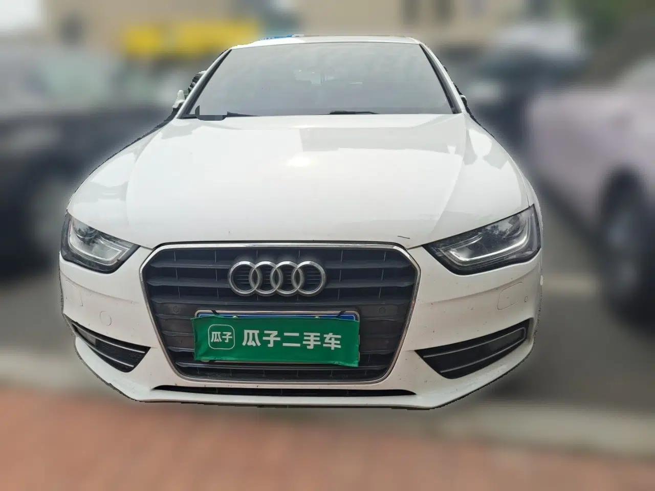 Audi A4L 2013 35 TFSI Automatic Standard Model — миниатюра 2