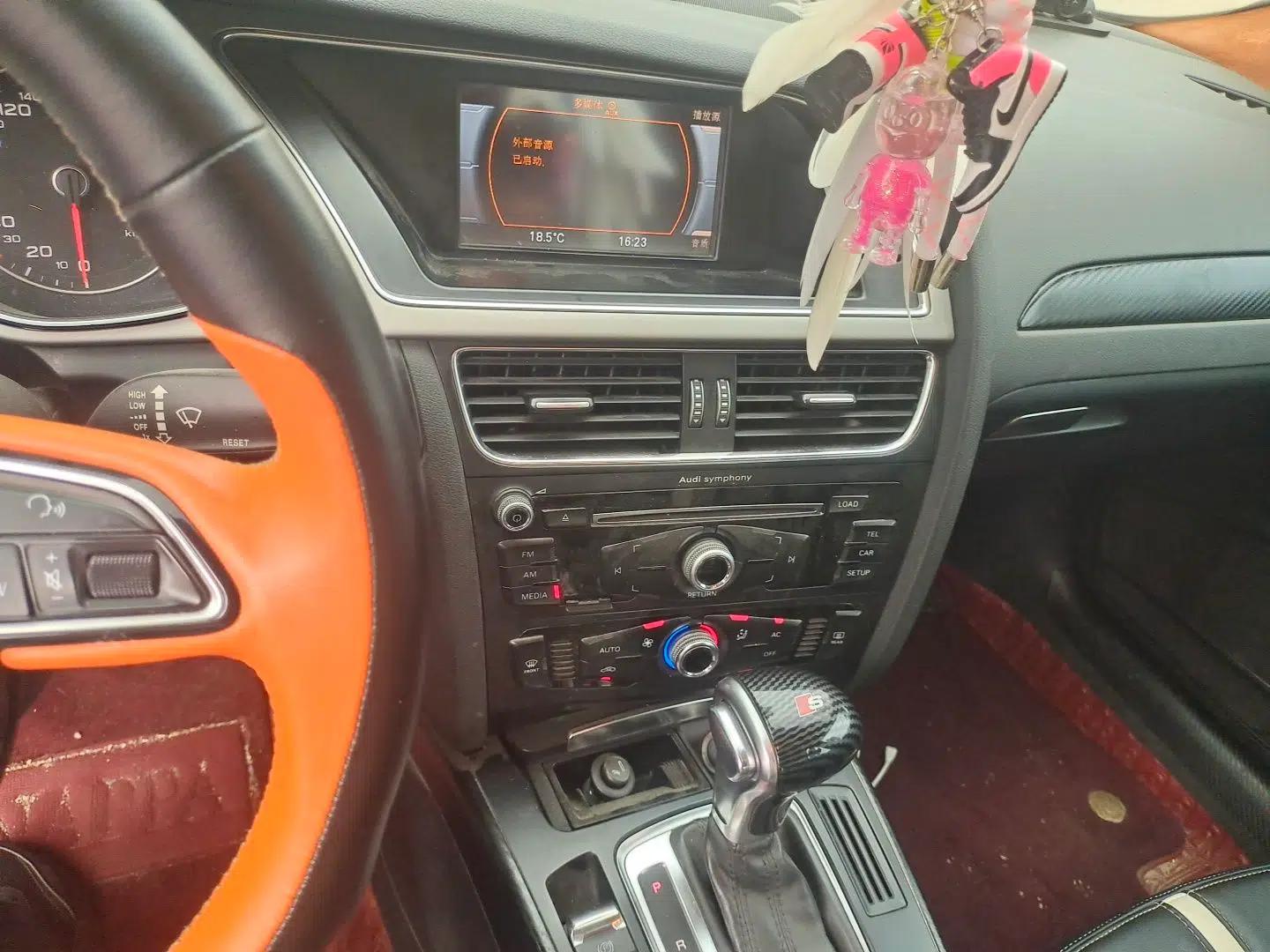 Audi A4L 2013 35 TFSI Automatic Standard Model — миниатюра 13