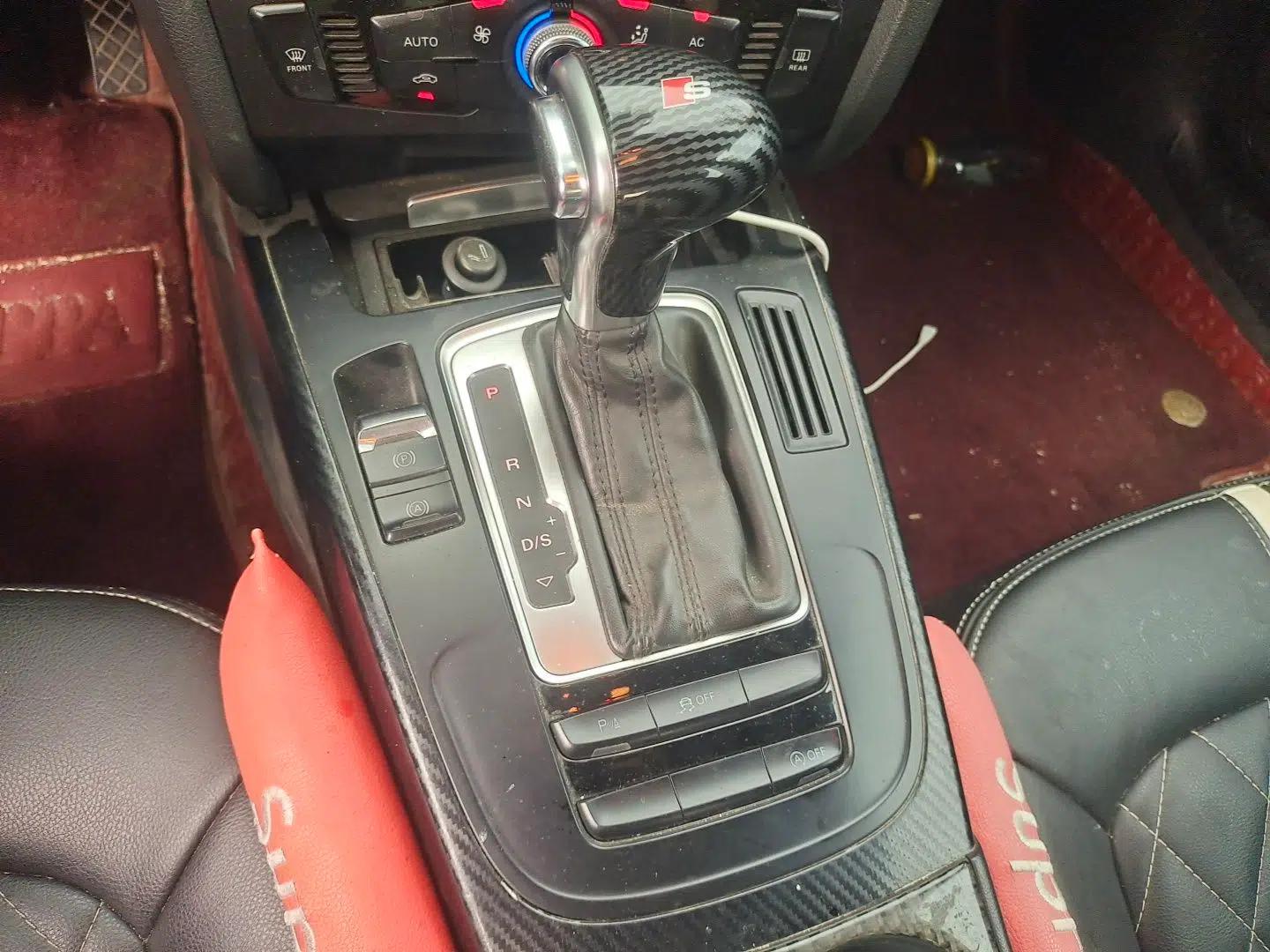 Audi A4L 2013 35 TFSI Automatic Standard Model — миниатюра 14