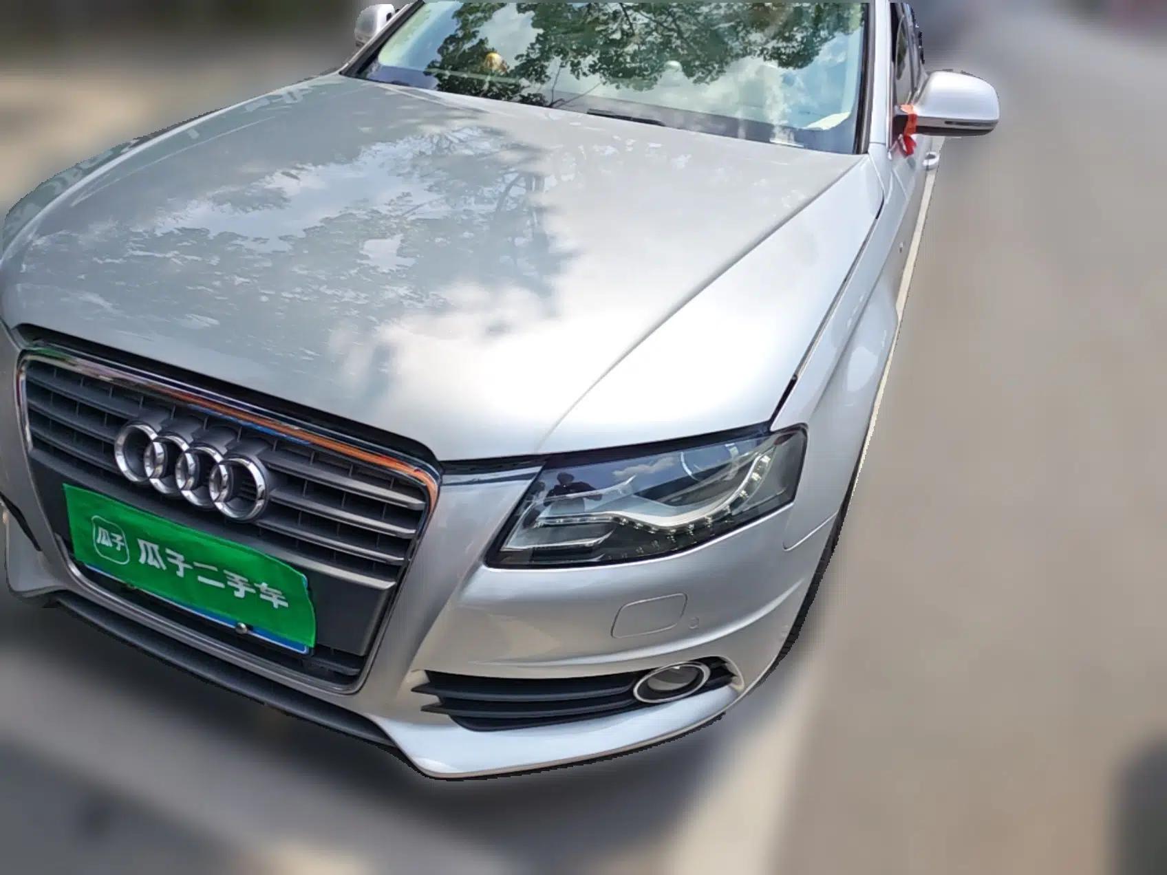 Audi A4L 2012 2.0 TFSI automatic sporty version — миниатюра 1
