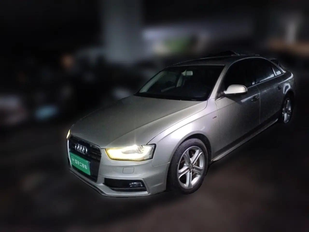 Audi A4L 2015 45 TFSI quattro Individual Sport Edition — миниатюра 1