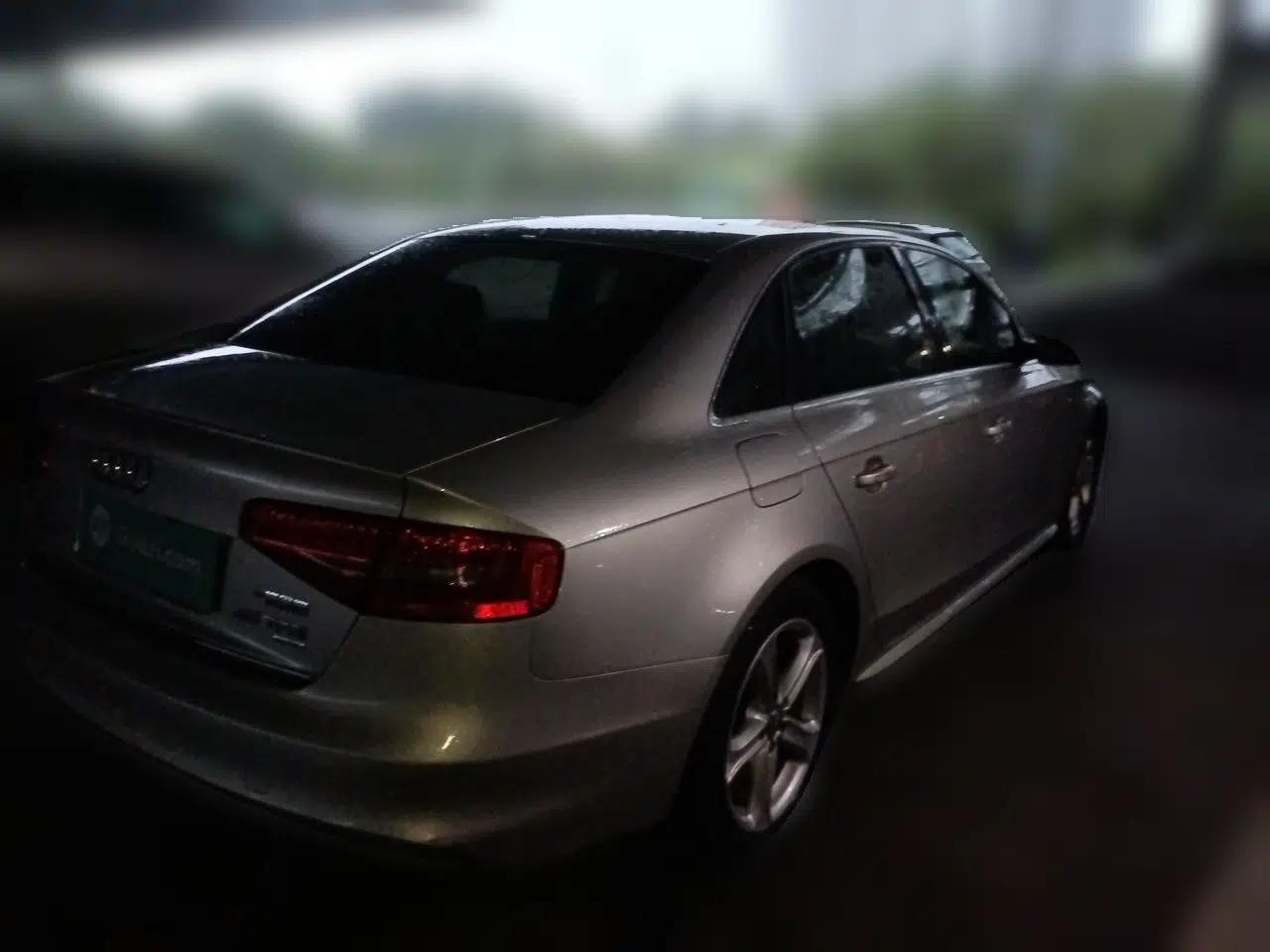 Audi A4L 2015 45 TFSI quattro Individual Sport Edition — миниатюра 6
