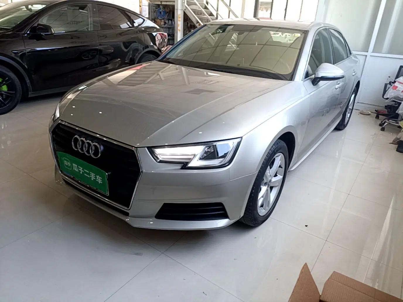 Audi A4L 2017 40 TFSI Ambition Edition — миниатюра 1