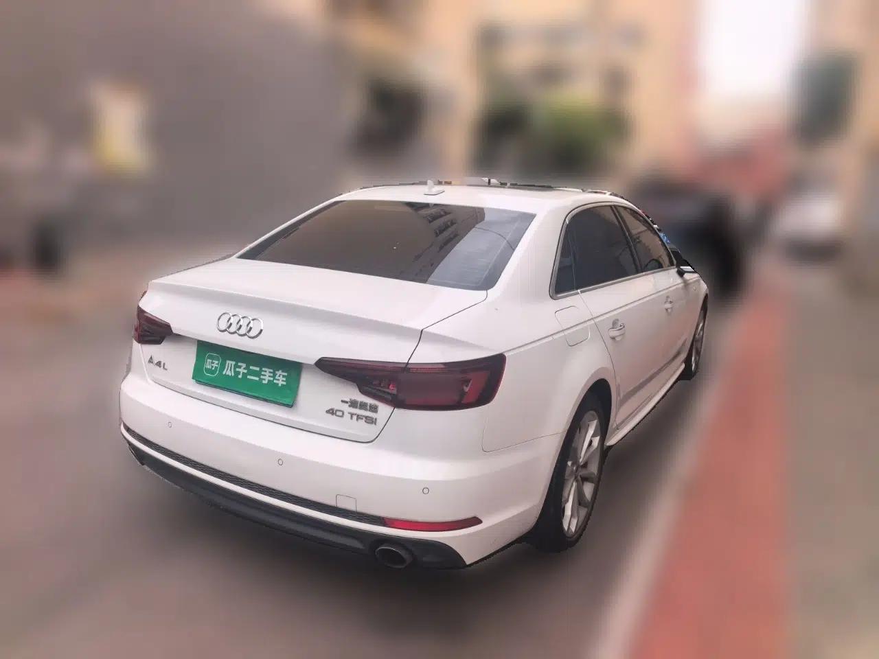 Audi A4L 2018 30th Anniversary Edition 40 TFSI Fashion Model — миниатюра 6