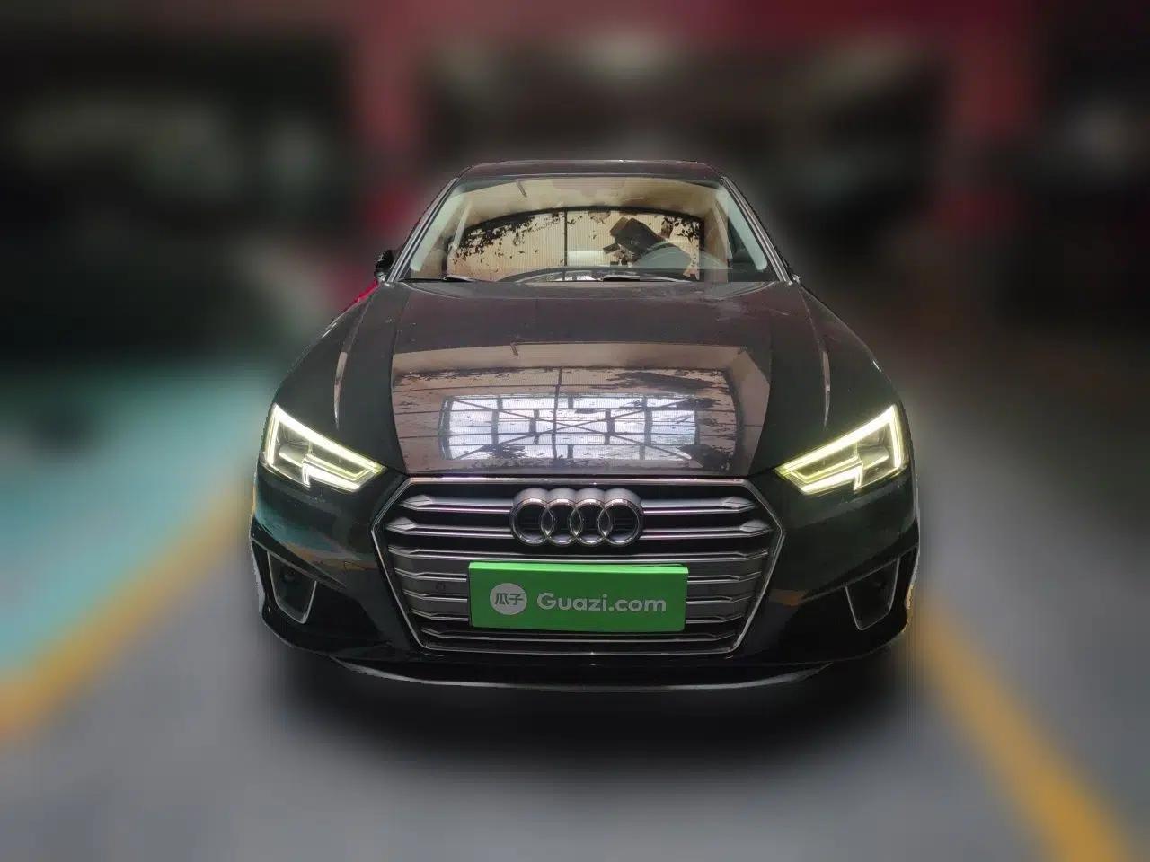 Audi A4L 2018 30th Anniversary Edition 40 TFSI Fashion Model — миниатюра 2