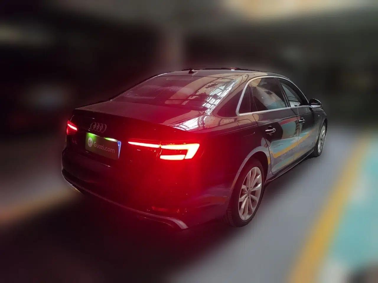 Audi A4L 2018 30th Anniversary Edition 40 TFSI Fashion Model — миниатюра 6