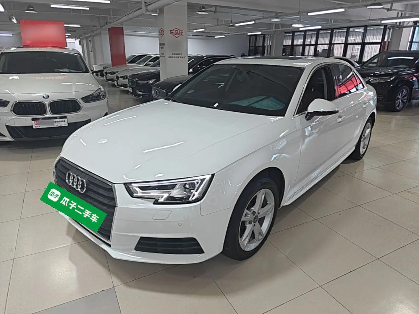 Audi A4L 2017 40 TFSI Fashion Model — миниатюра 1
