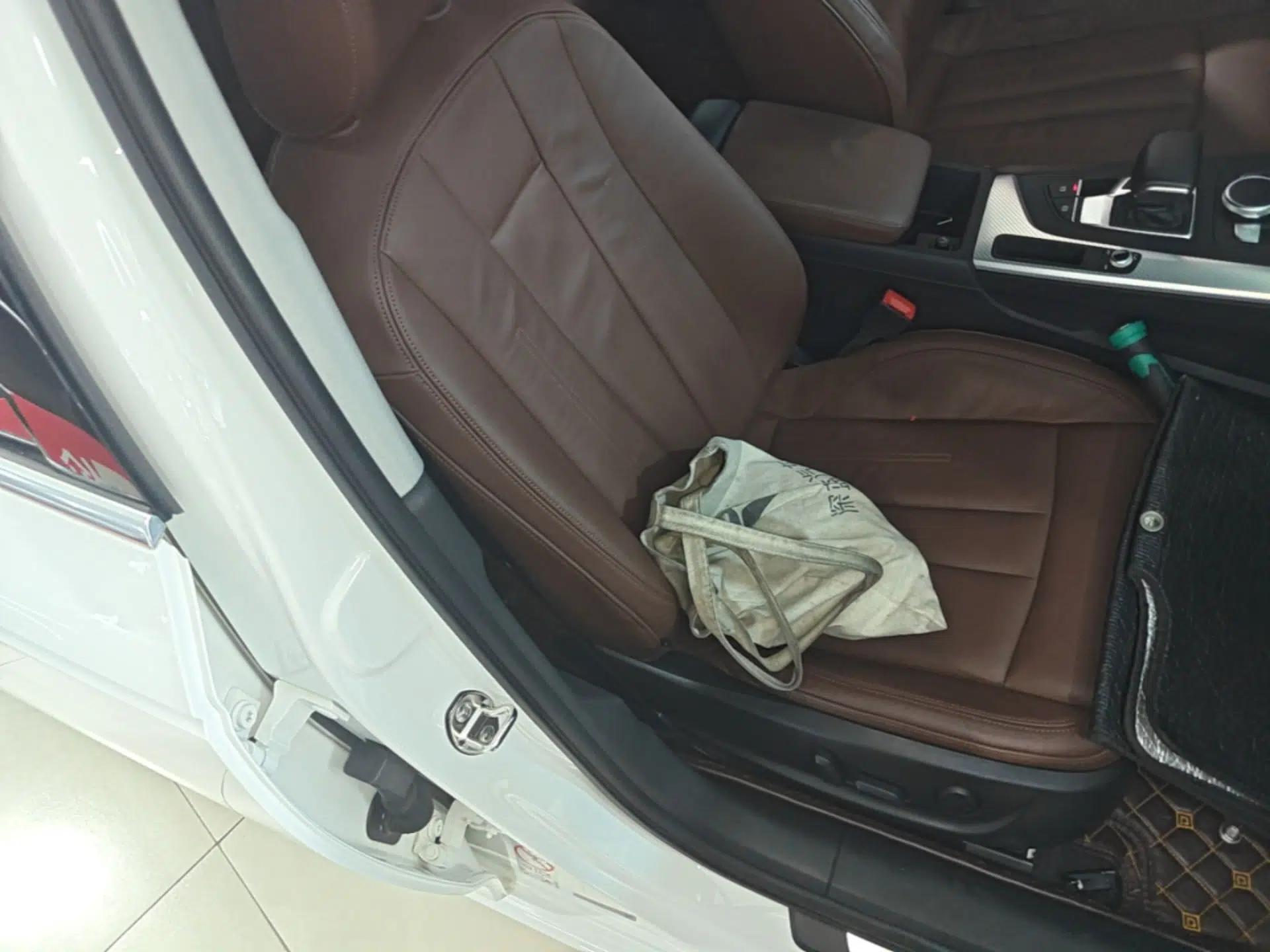 Audi A4L 2017 40 TFSI Fashion Model — миниатюра 19