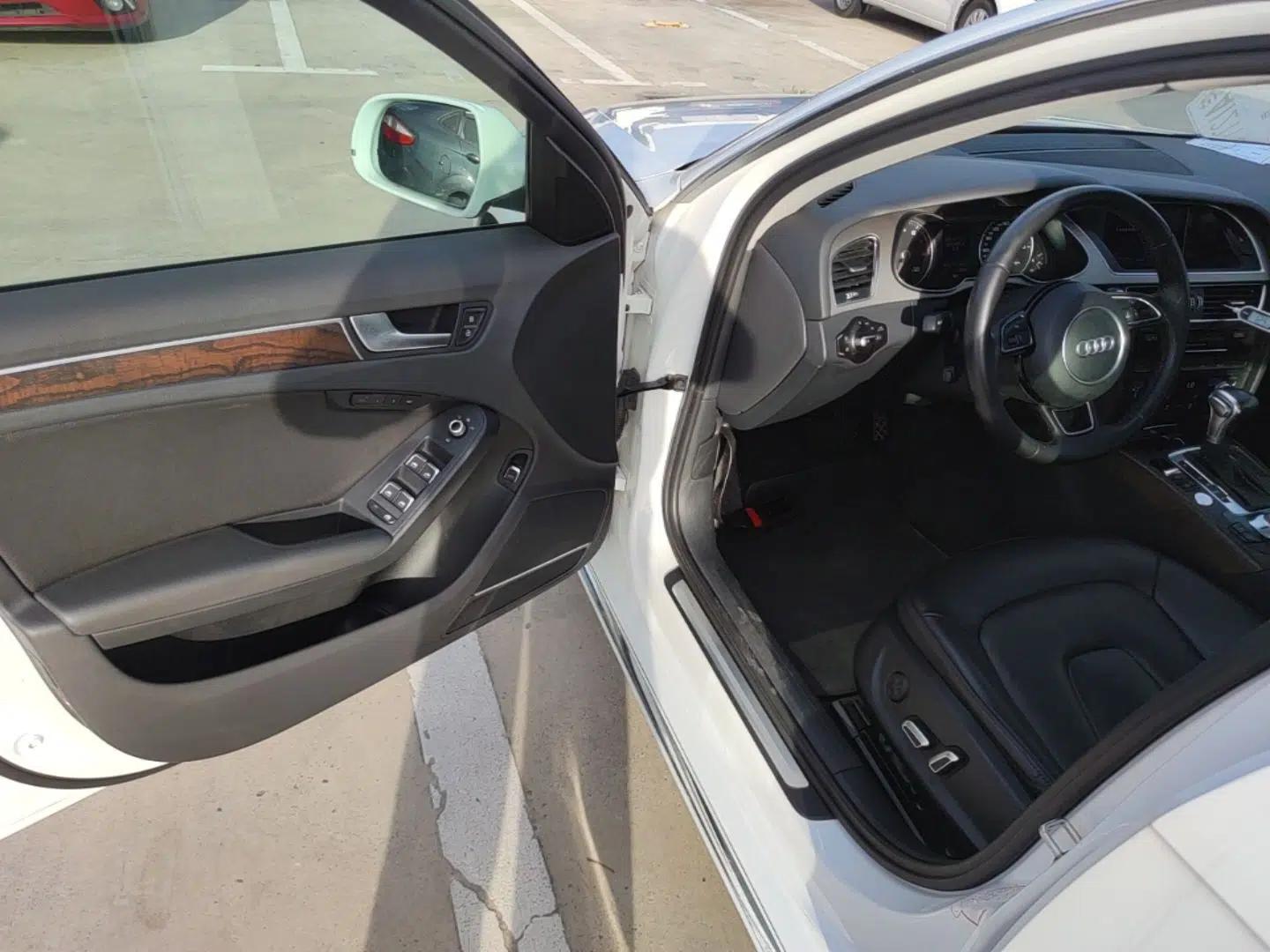 Audi A4L 2015 35 TFSI Automatic Technology Model — миниатюра 18