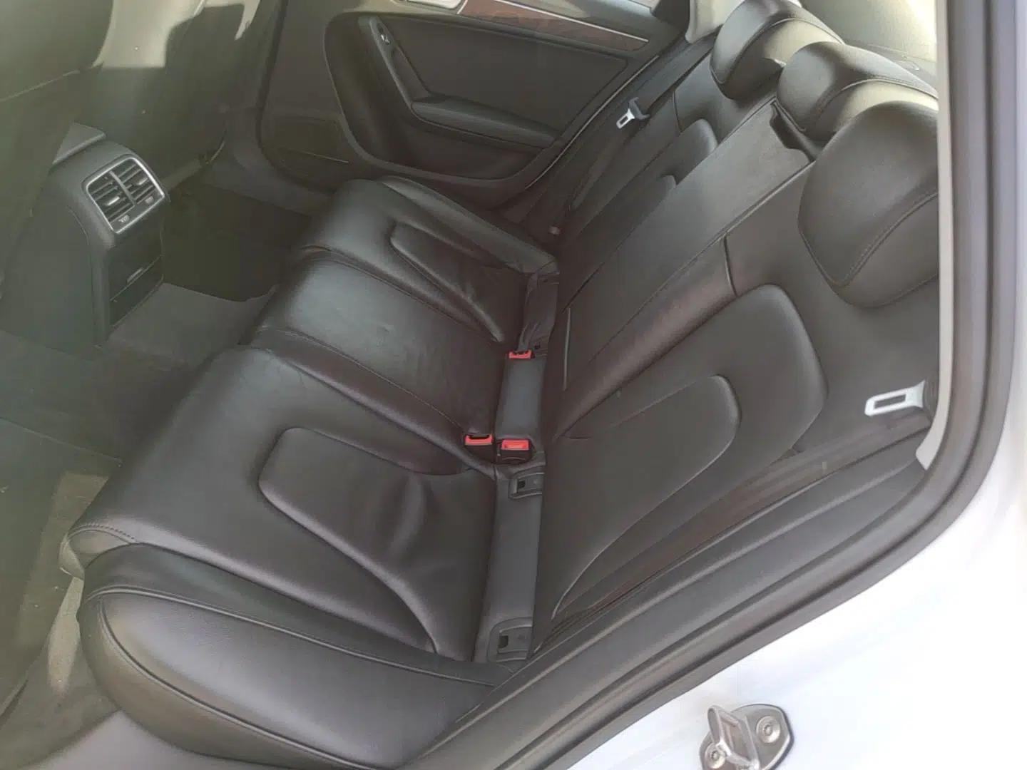 Audi A4L 2015 35 TFSI Automatic Technology Model — миниатюра 20