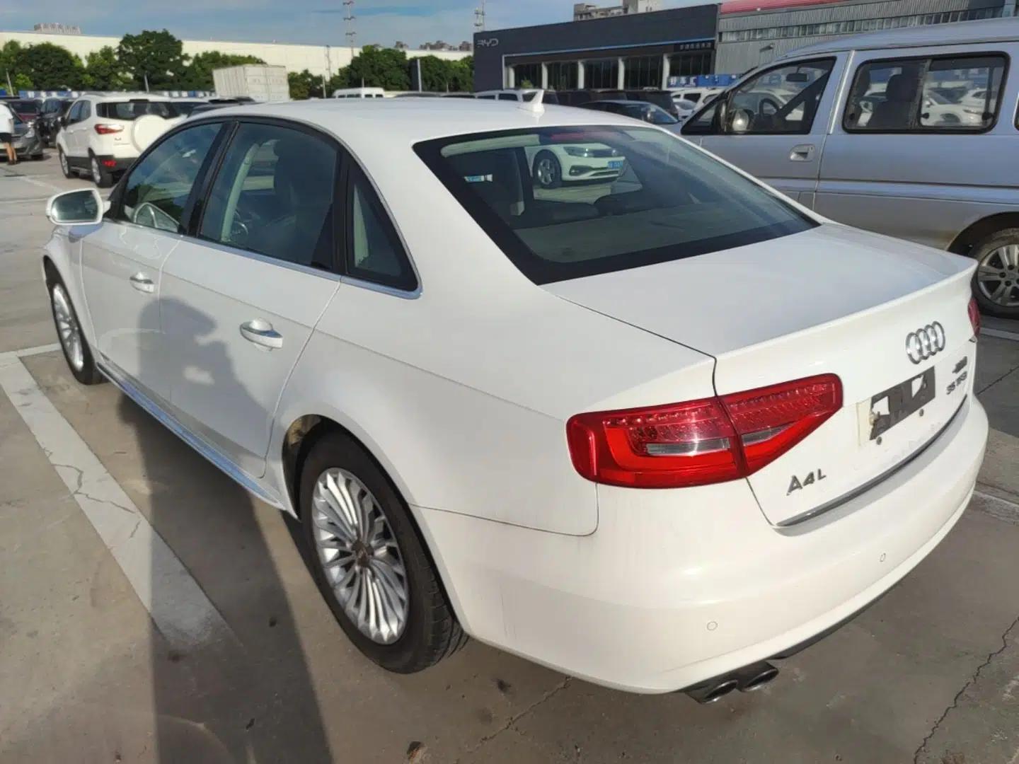 Audi A4L 2015 35 TFSI Automatic Technology Model — миниатюра 4