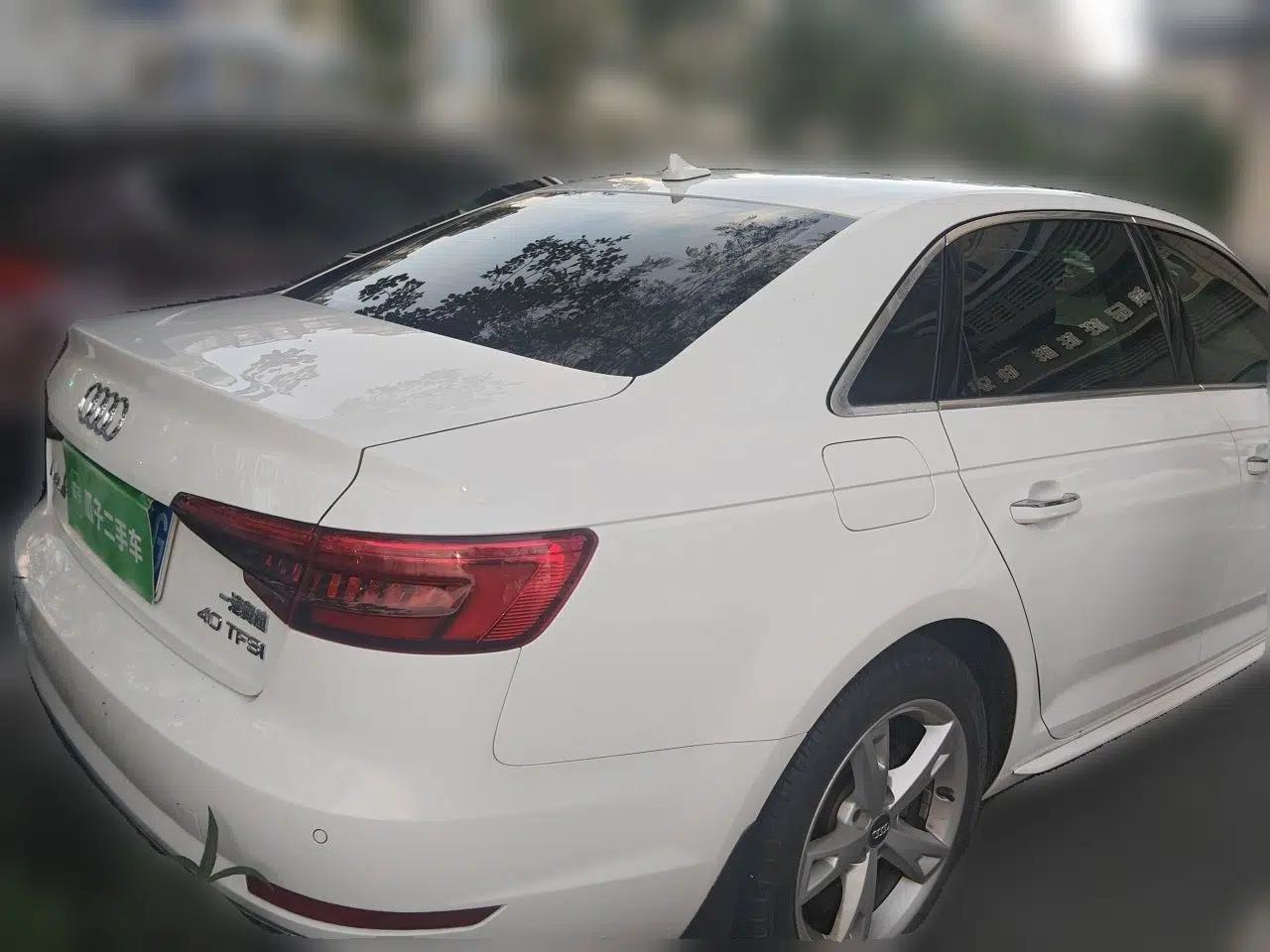 Audi A4L 2017 Plus 40 TFSI Fashion Model — миниатюра 6