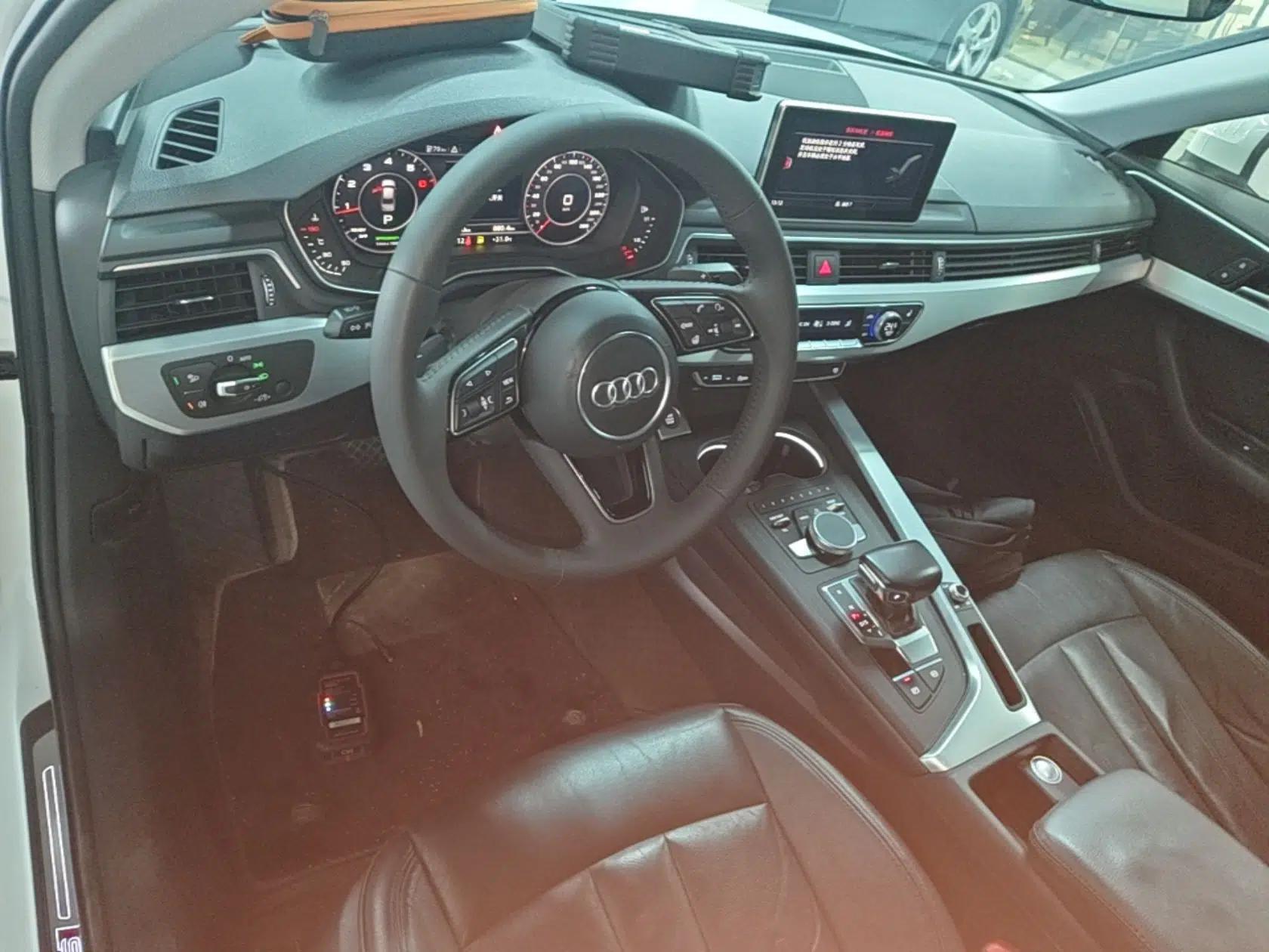 Audi A4L 2019 40 TFSI Fashion Edition China VI Emission Standard — миниатюра 12