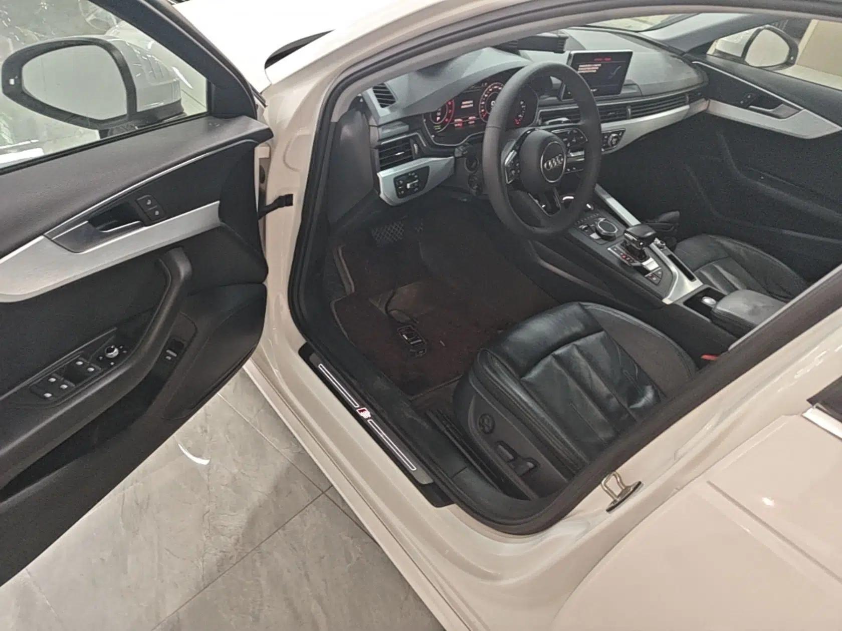Audi A4L 2019 40 TFSI Fashion Edition China VI Emission Standard — миниатюра 18