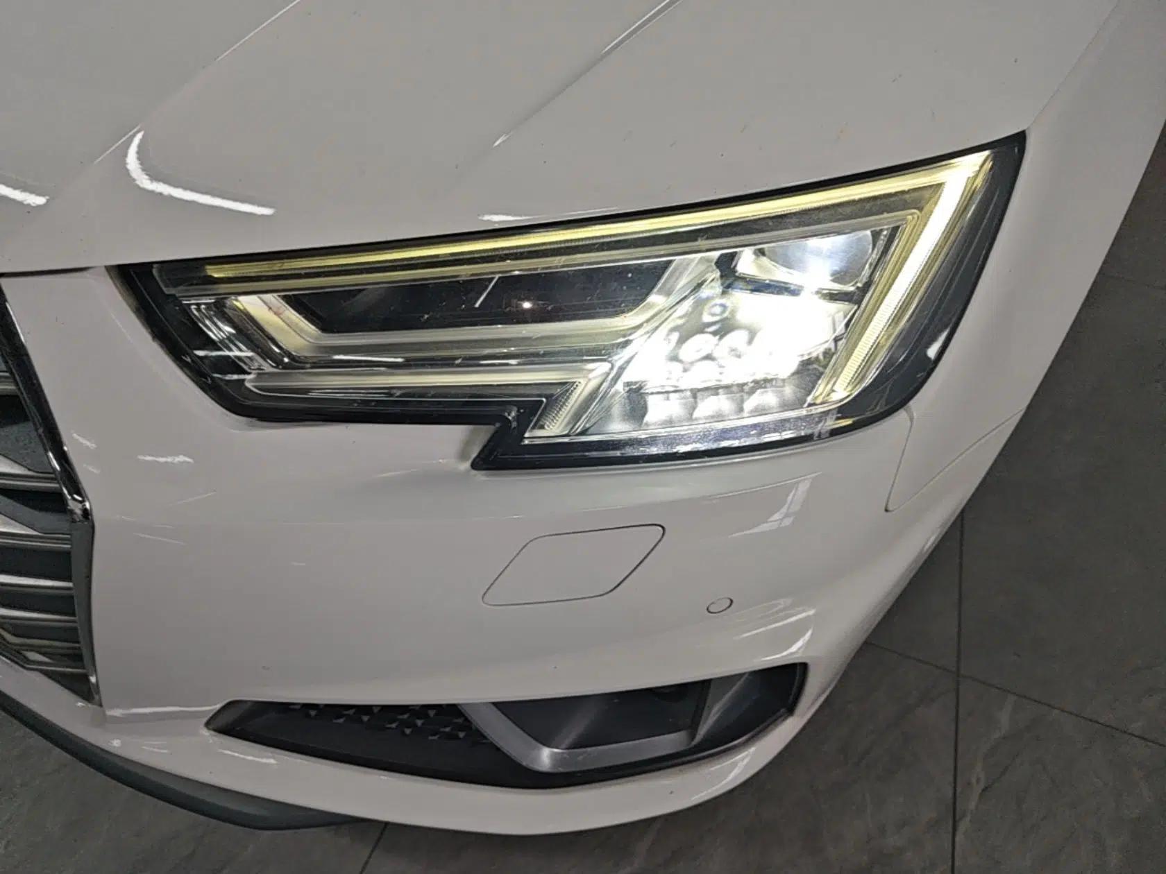 Audi A4L 2019 40 TFSI Fashion Edition China VI Emission Standard — миниатюра 8