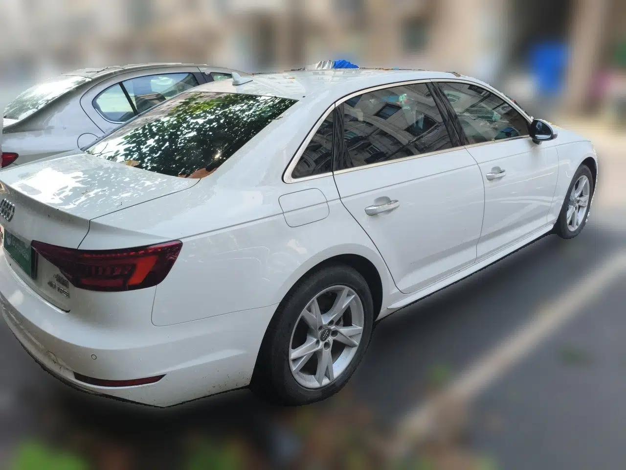 Audi A4L 2018 30th Anniversary Edition 40 TFSI Trendy Model — миниатюра 6