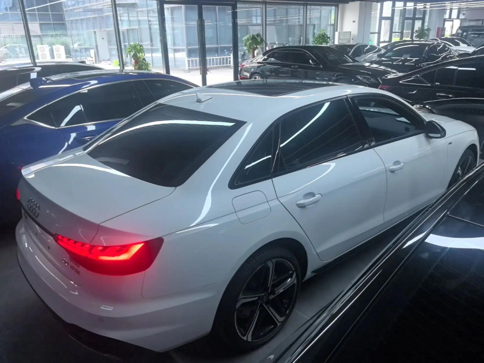 Audi A4L 2024 40 TFSI Luxury Dynamic Edition — миниатюра 5